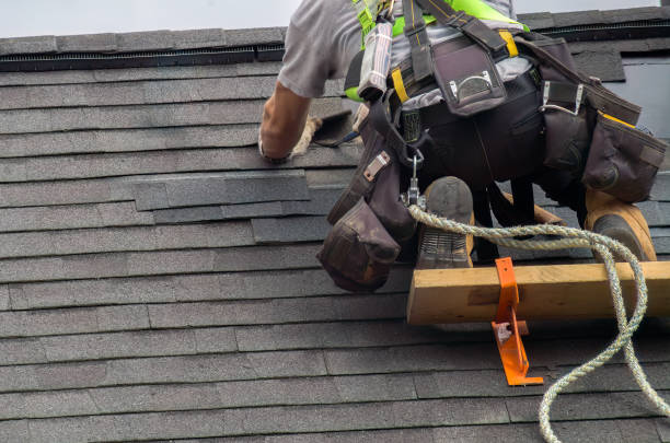 Best Flat Roof Repair Services  in Waveland, MS